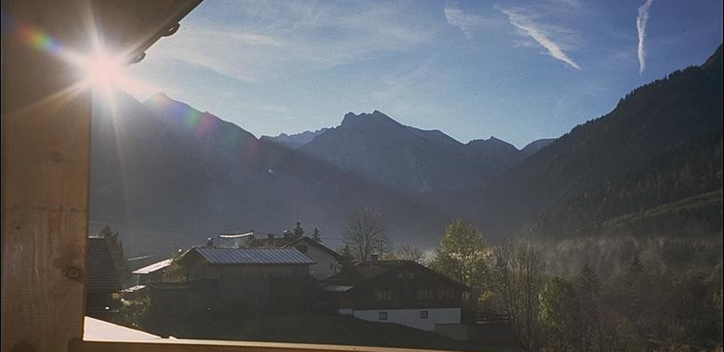 freier Blick in die Berge